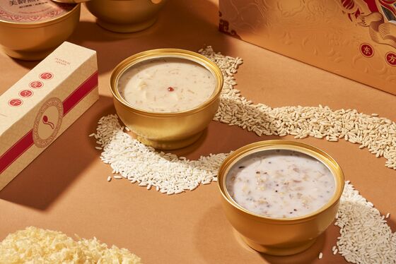 Buen precio Texturas suaves y cremosas Instantáneamente listo para comer Nido de pájaros Congee Vida útil 24 meses Almacenado a temperatura ambiente perfecto en línea